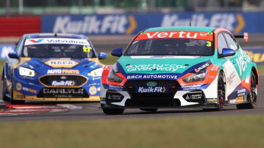 BTCC Silverstone: команда Hyundai переходит на другой двигатель в конце сезона